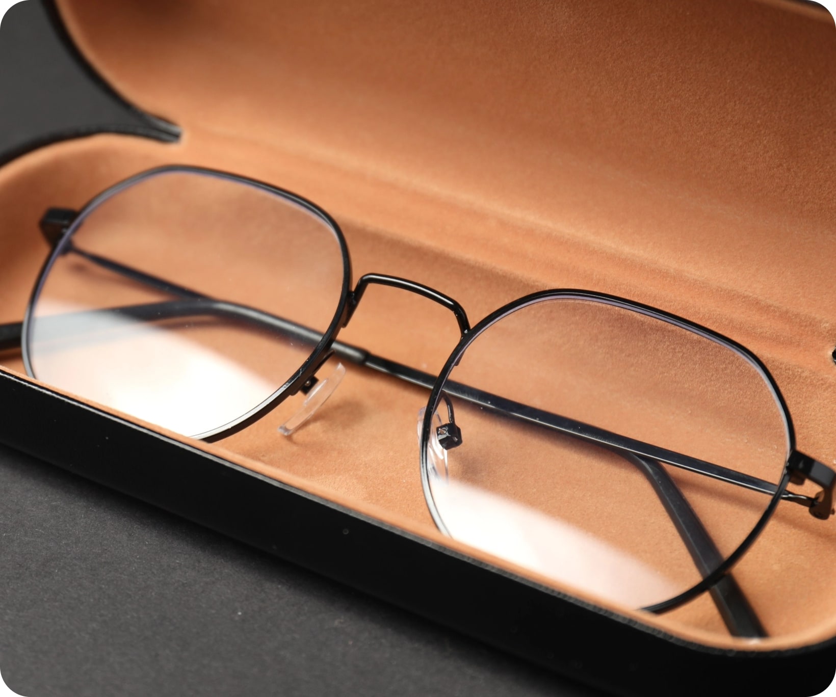 the-psychology-of-eyewear-1